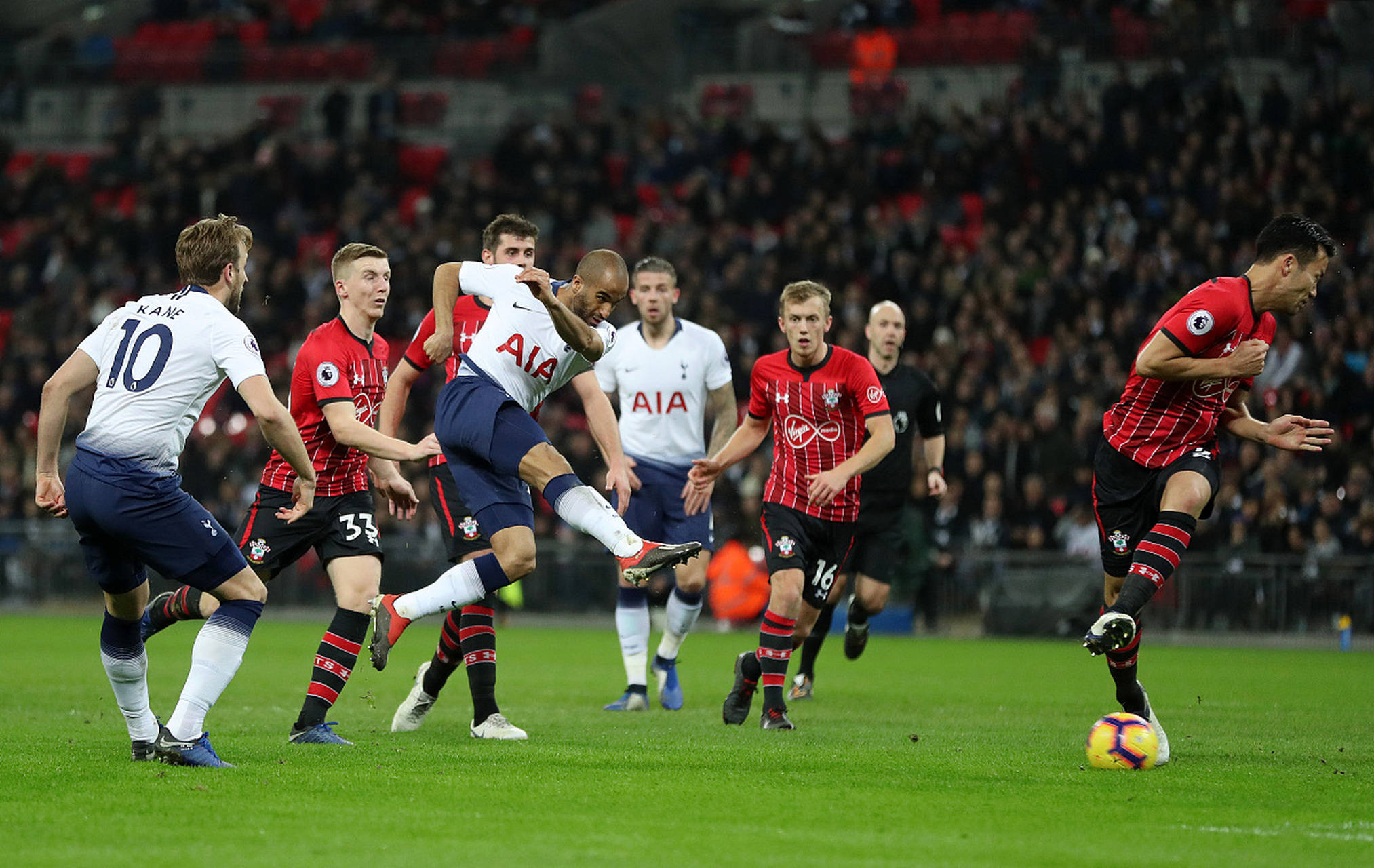 一直以其出 一直以其出